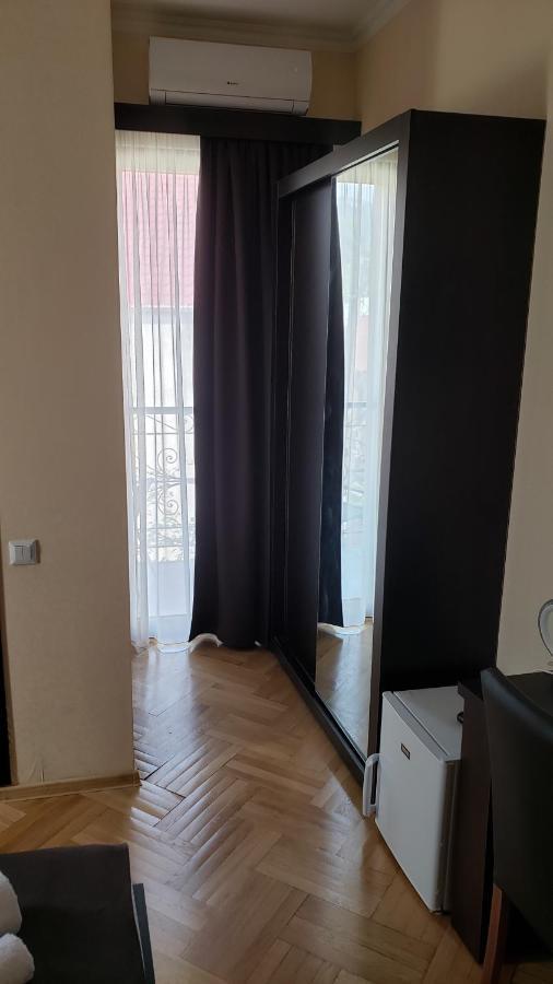 Family Guest House تبليسي المظهر الخارجي الصورة